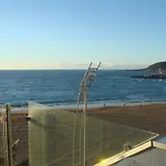 Las Canteras Premium